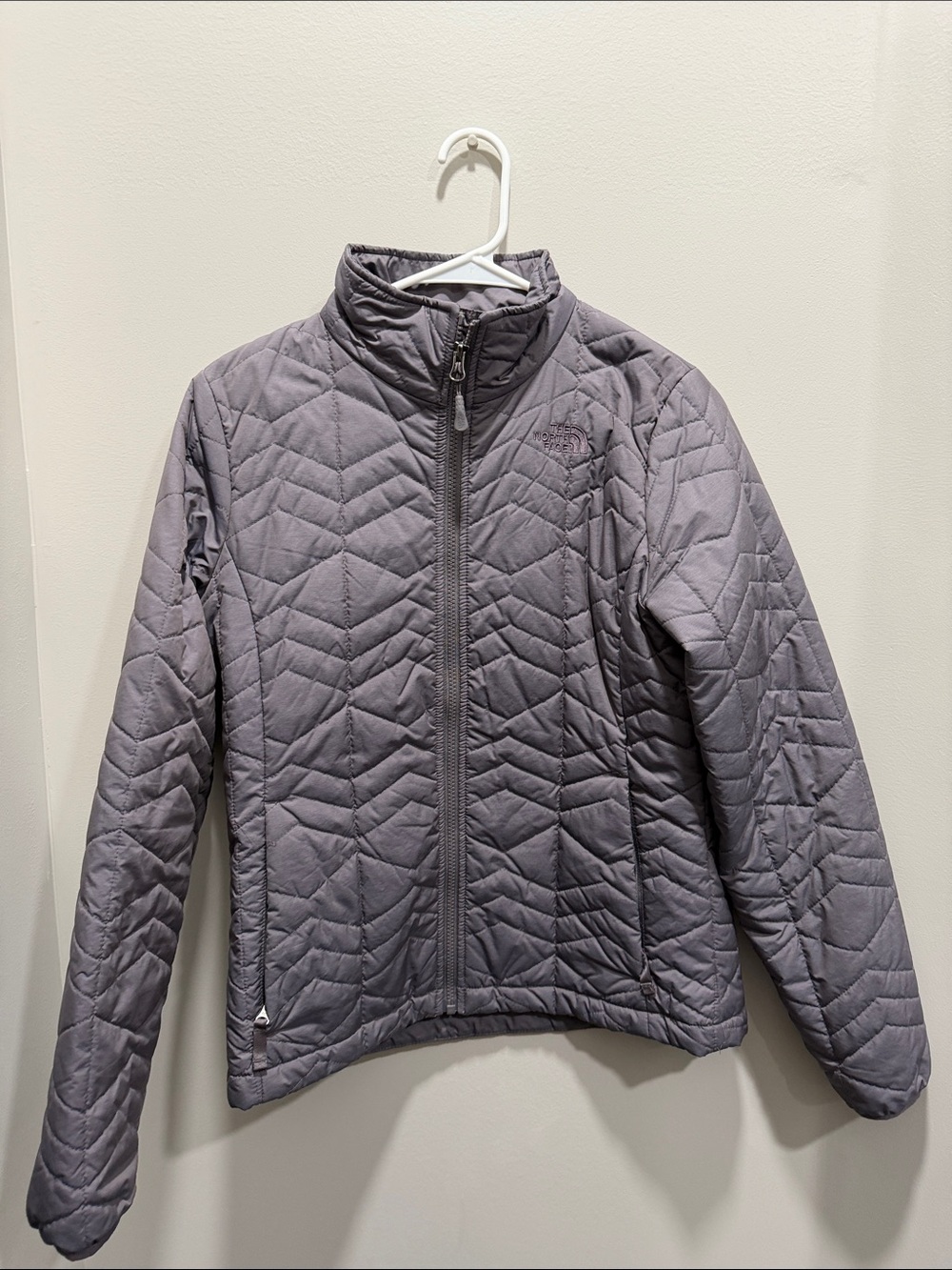 The North Face Gray Quilted Lightweight Jacket